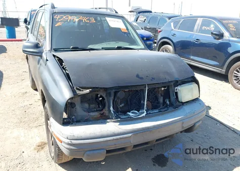 2003 Chevrolet Tracker Hard Top Base z USA, uszkodzony, nr VIN 2CNBJ134136942947